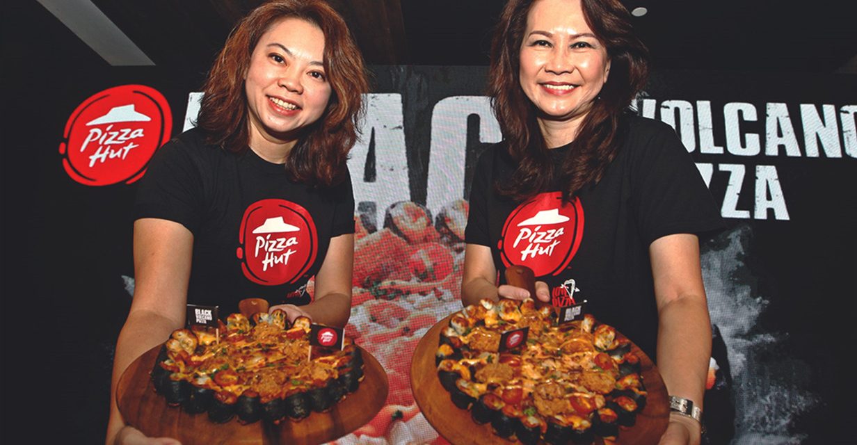 大马Pizza Hut推出限量版披萨Black Volcano Pizza
