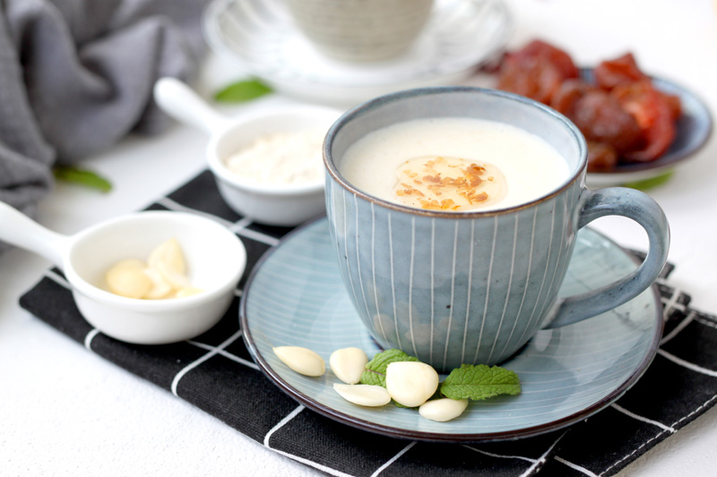 皮肤感觉很dry？喝杯燕麦杏仁茶助你回复光泽、亮丽的肌肤！