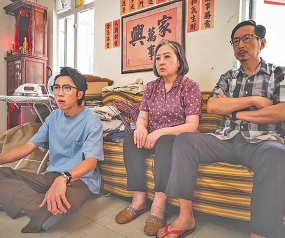 “御用阿妈”卢宛茵演过70多位艺人阿妈