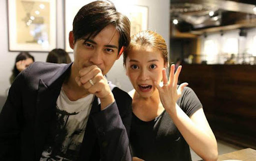 极力保女儿隐私 周渝民职业栏填“无业“