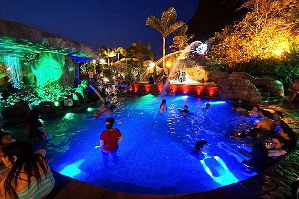 Lost World 两天一夜温泉配套 两人费用只需RM230