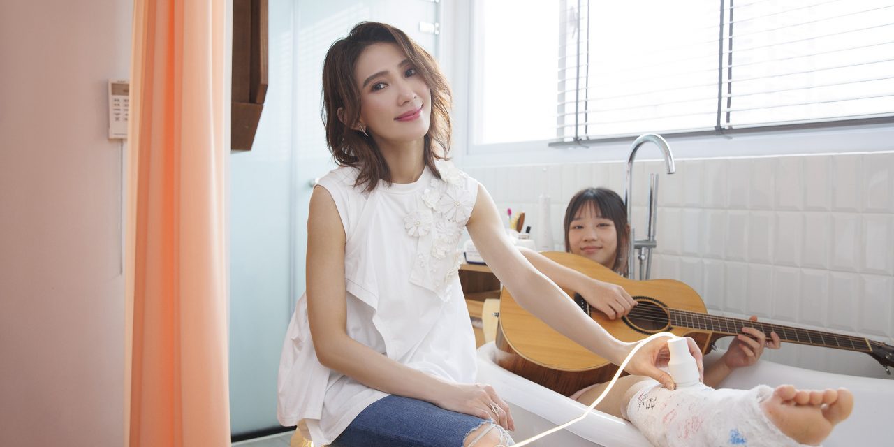 拍新歌MV被好友恶整 戴佩妮吓飞了胆