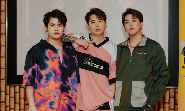 宣布云顶开《杂饭》演唱会 3P练身材准备露腹肌