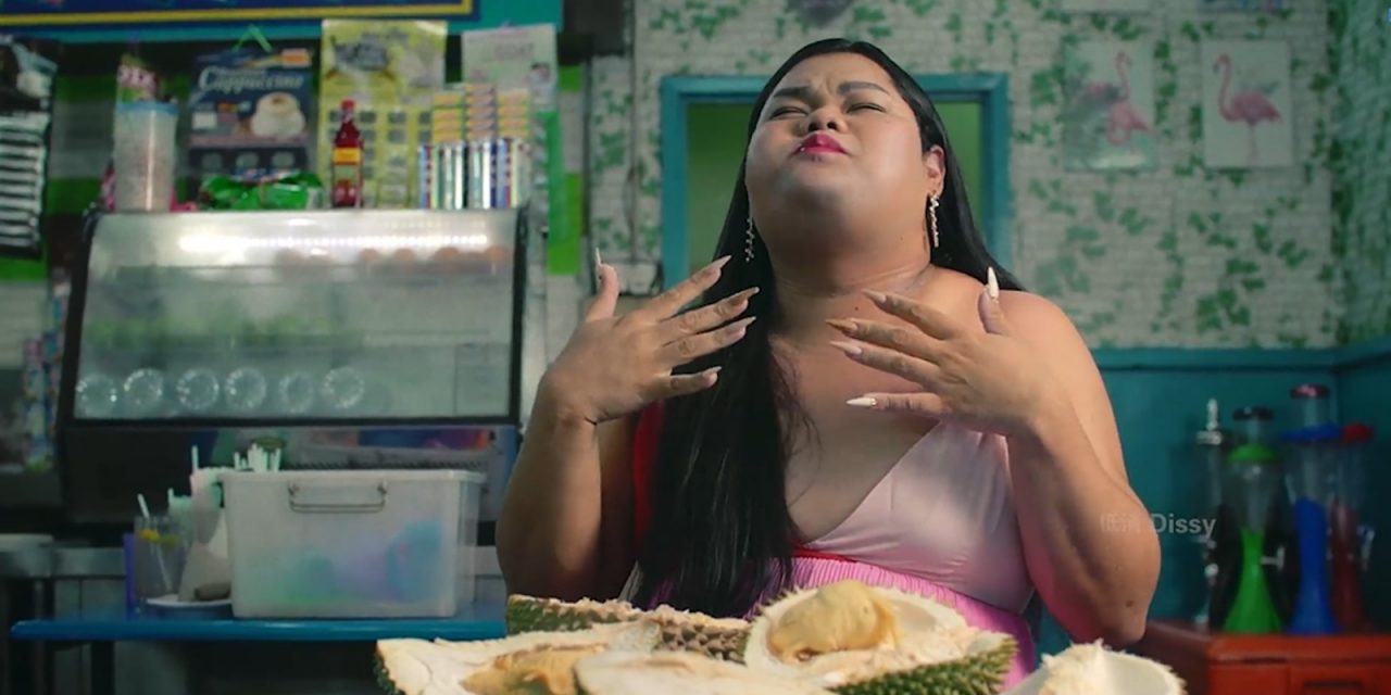 低清Dissy和快乐宝拉惊喜同框 mamak档恶习引网友共鸣