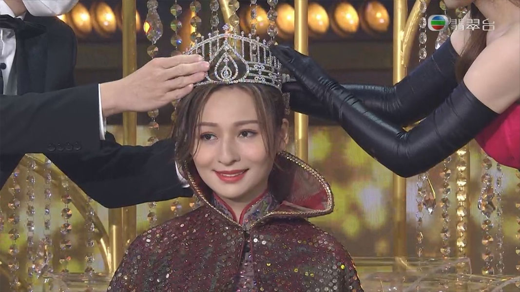 《2022香港小姐竞选决赛》TVB小生女儿林钰洧夺冠 自爆有5个性伴