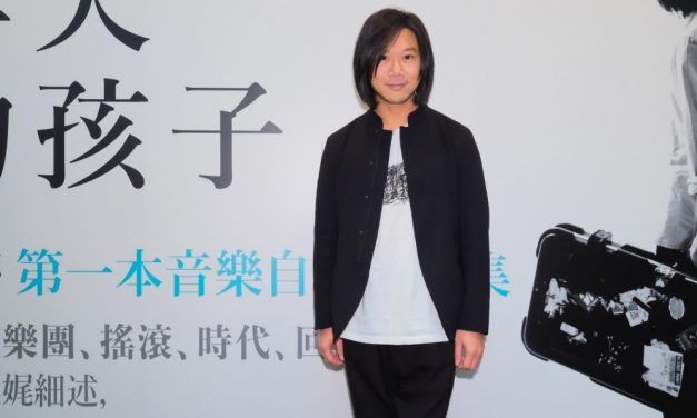 五月天“玛莎”210来马办签书会