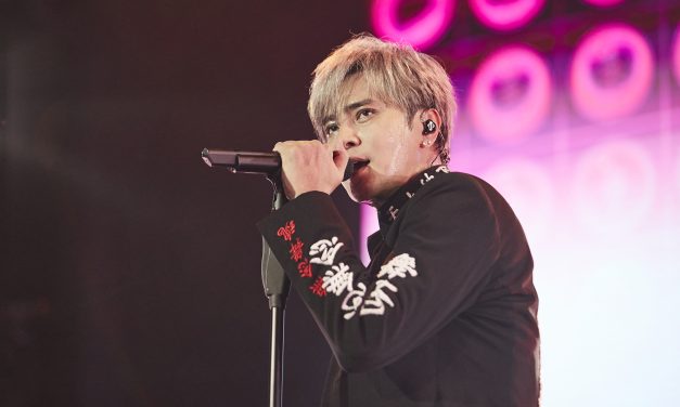 罗志祥劲歌热舞 内裤湿透被歌迷要求脱掉