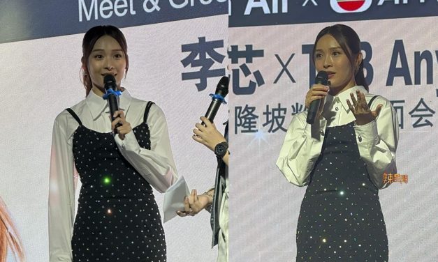 李佳芯与女粉丝合唱《小幸运》期待开音乐会