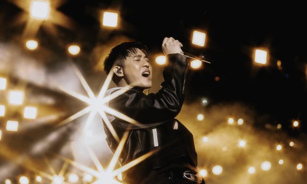 NICKTHEREAL周汤豪《REALIVE》巡演最终站 4月13日Zepp KL开唱