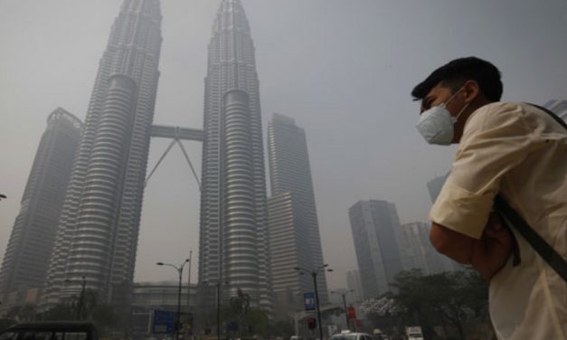 空气质量警报：烟霾再度来袭，赶紧做好防护！