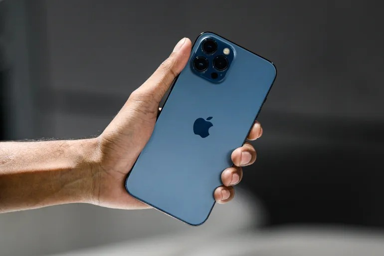 iPhone全新防晕车功能，坐车滑手机再也不怕晕车！