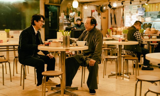 相隔32年再聚首 黄子华、许冠文主演《破·地狱》 11月14日大马上映