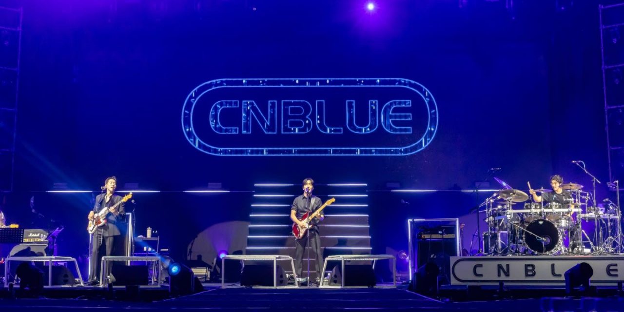 CNBLUE云顶开唱 34岁李正信频卖萌超宠粉