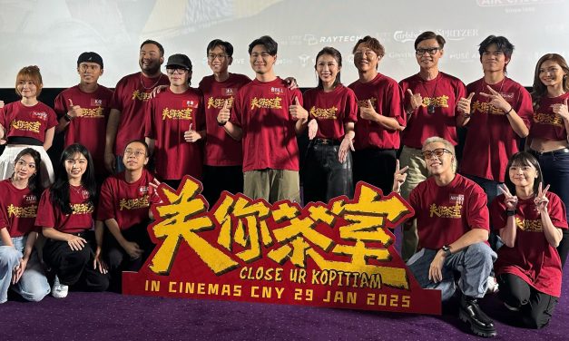 李国煌盼《关你茶室》突破300万票房 Anthony蚂蚁和丧彪吵架戏拍足42个Take