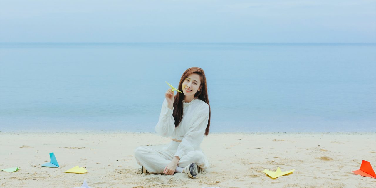 Zen俊倩4月25日办《折飞机的人》音乐分享会