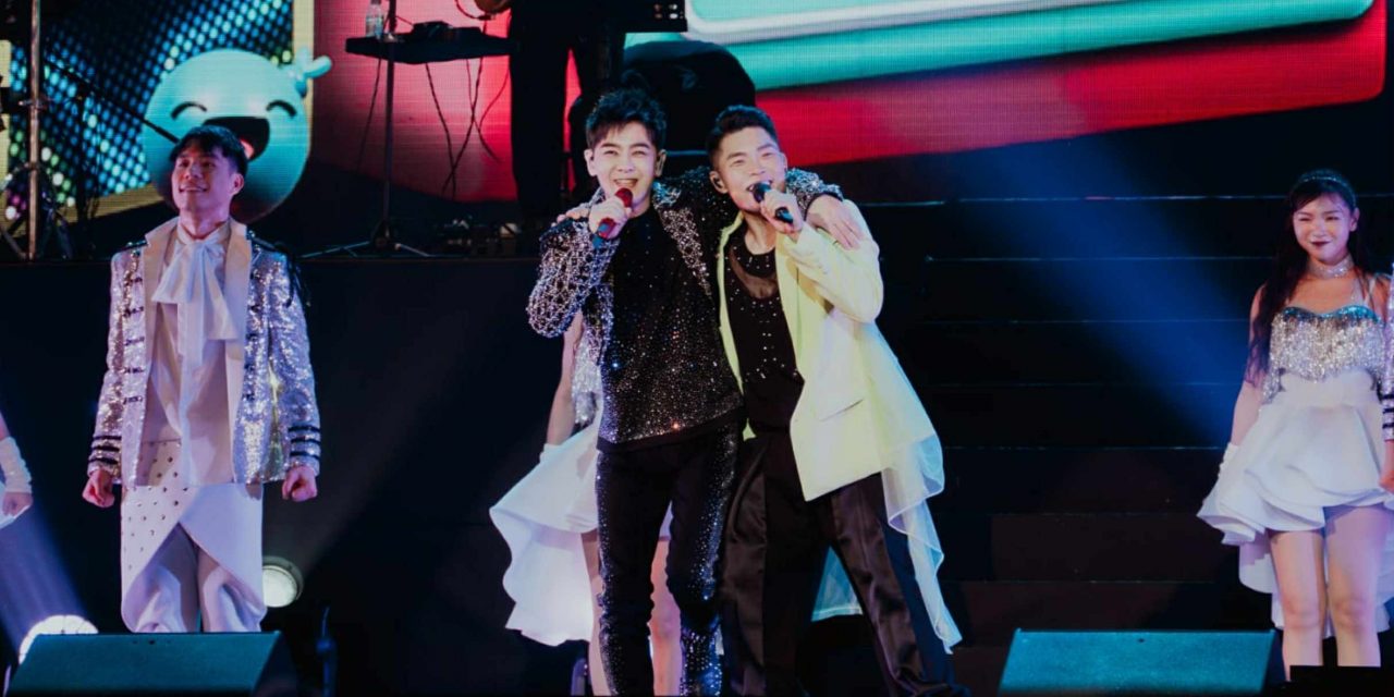 林志颖要唱到70岁 惊喜走台下跟儿子Jenson同框合唱！李玖哲被妈妈笑亏像林志颖的大哥哥