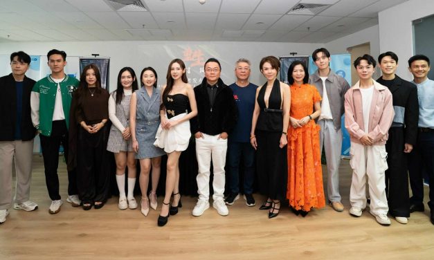 黄诗棋、李伟燊、郭晓东主演短剧《重生·豪门风云》