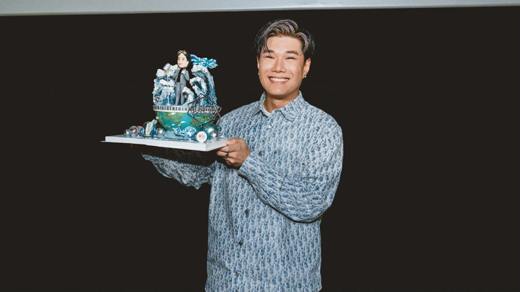 Vic张与辰夺亚军后工作和收入增加了 想为天后郑秀文创作写歌 - 辣手网