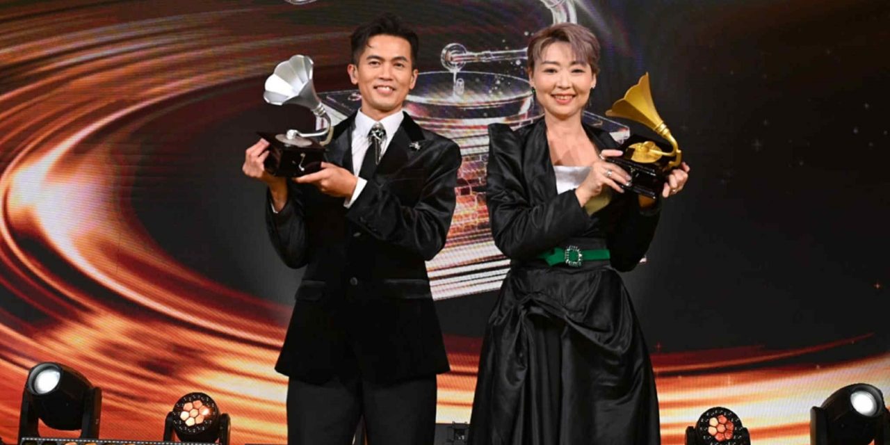 《Astro经典名曲歌唱大赛2025》总决赛|谢晓莹勇夺双奖登顶称后 洪健丰夺亚