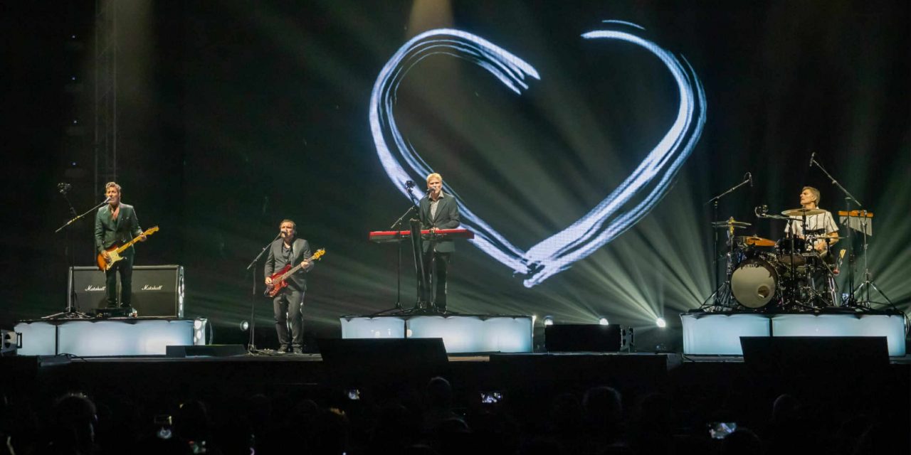 Michael Learns To Rock 深情开唱 经典名曲引全场共鸣