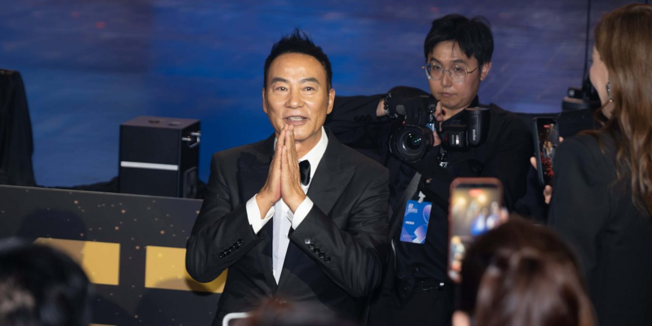 任达华获亚太影展终身成就奖 致词仍心系大埔火灾遇难者