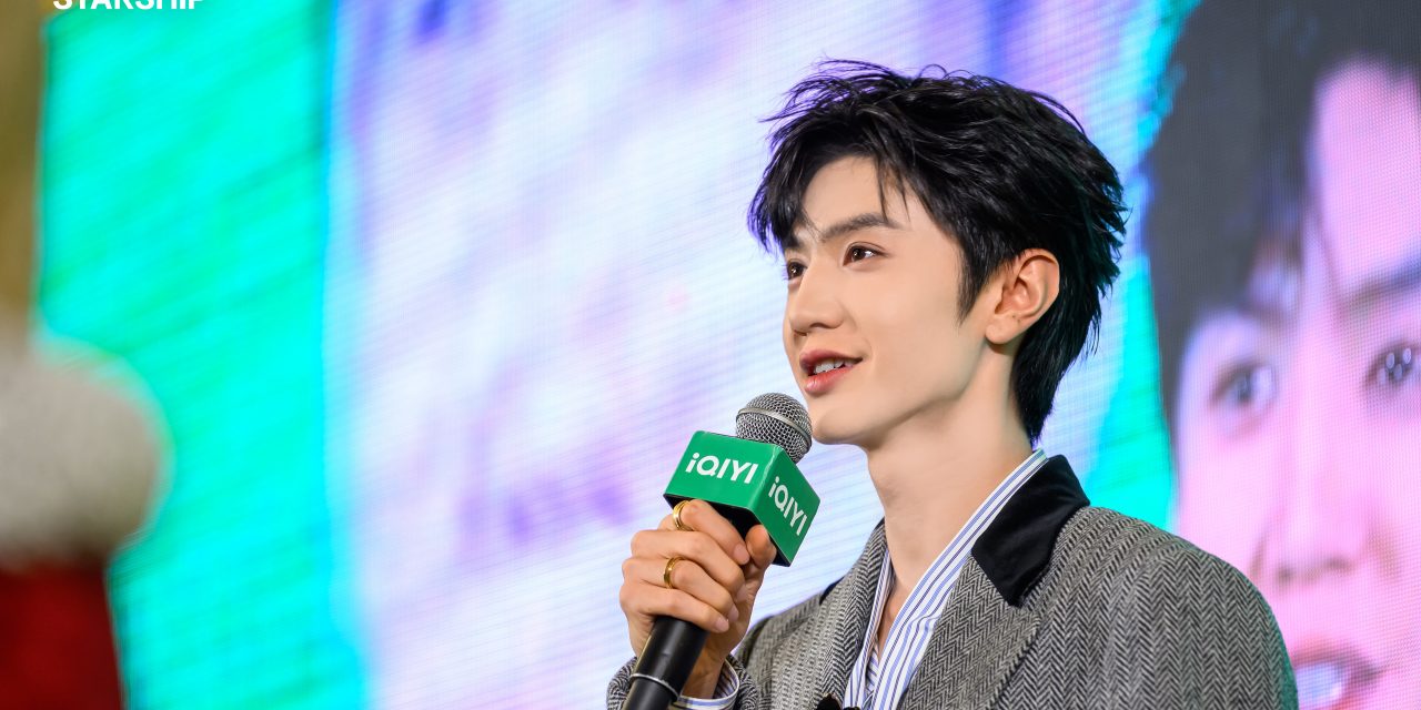 首次来马人气爆棚！陈哲远可爱三连拍萌翻全场 大马美食吃到停不下来　狂赞“Sedap！”