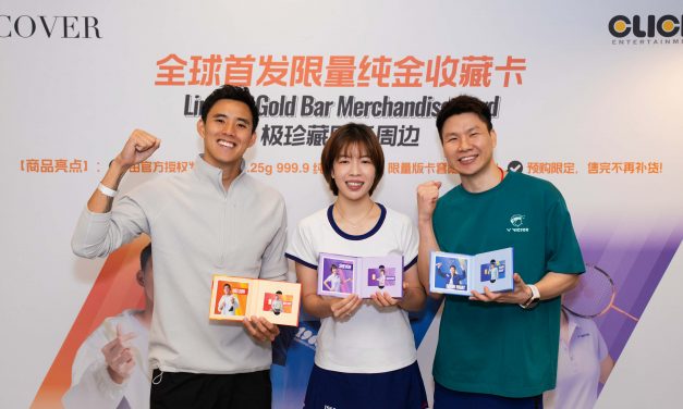 马来西亚国手“金”光登场！羽球混双夫妻档吴埙阀与赖洁敏、“飞鱼王子”沈威胜 联手推出纯金收藏卡