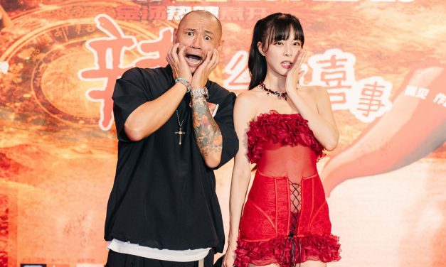 金刚形容李元玲是“女神经病”！朱咪咪拍摄轻松 片酬高有罪恶感