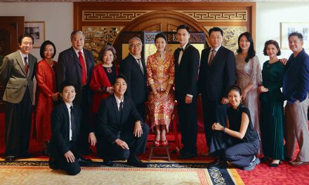 情人节还没甜，先被婚礼逼疯？ 《双囍》大年初一全马上映