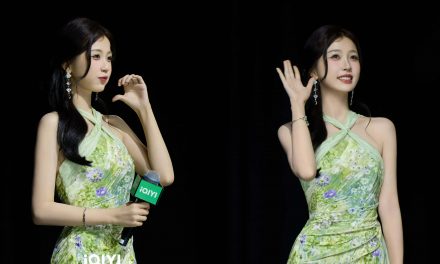 虞书欣挑战马来传统舞蹈 化身导演亲自导戏全场笑翻