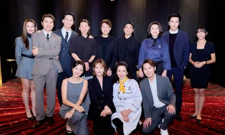 《卧龙》和黄若熙认识两天拍吻戏 朱鑑然为对白努力学华语