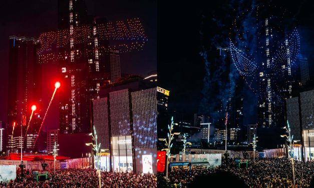 《蜘蛛侠：崭新的一天》无人机烟火秀点亮吉隆坡夜空 600架无人机打造震撼视觉盛宴